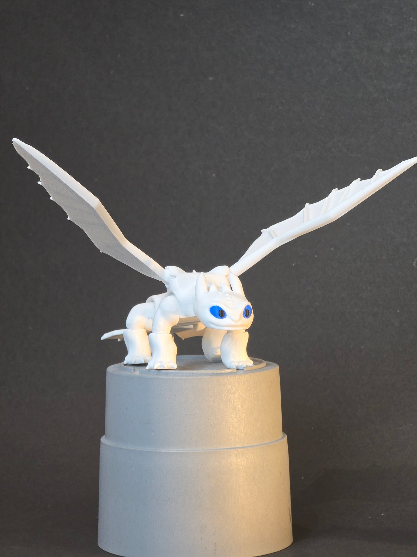 Articulated Light Fury Dragon – Poseable Collectible