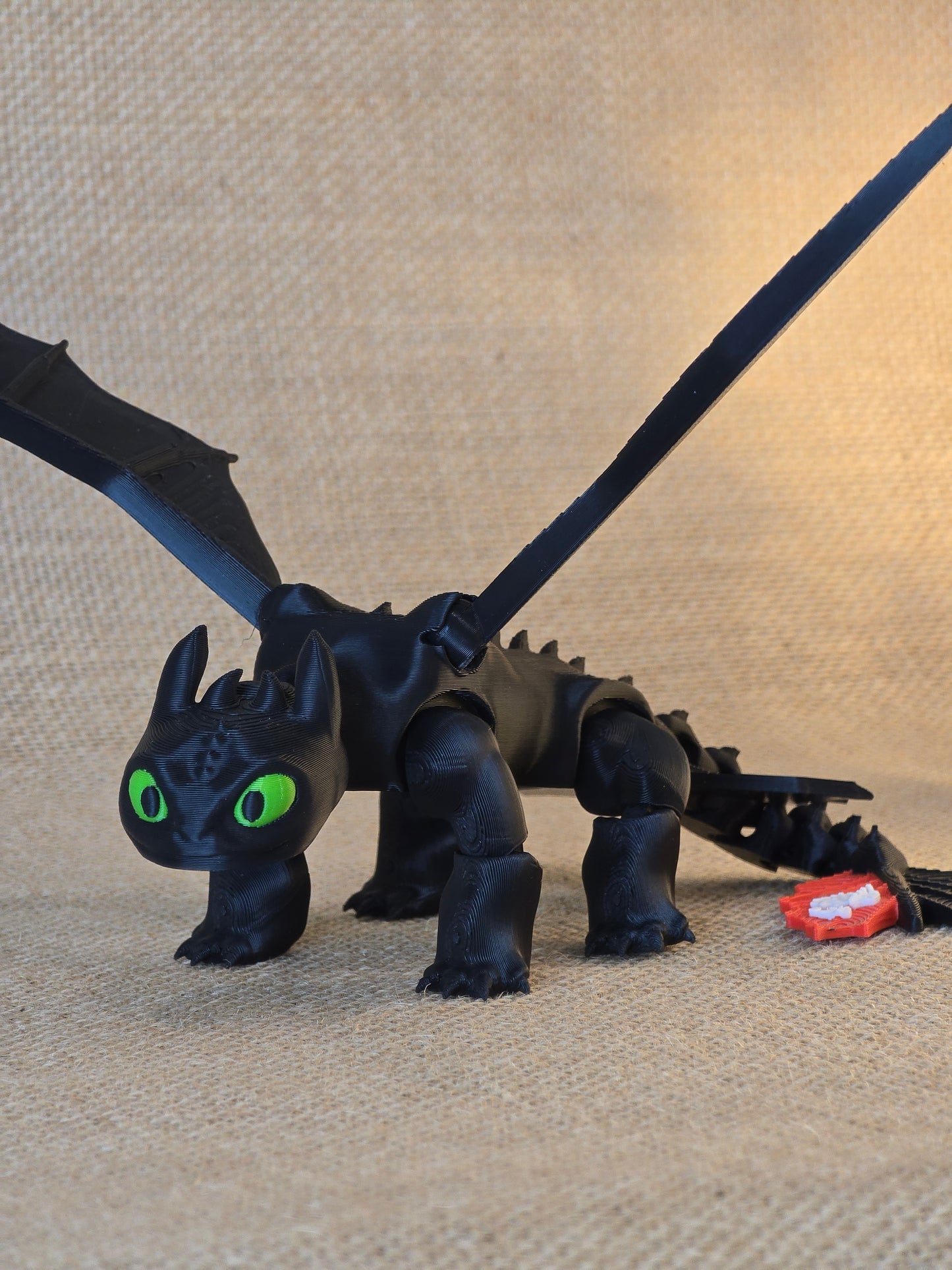 Articulated Night Fury Dragon – Poseable Collectible